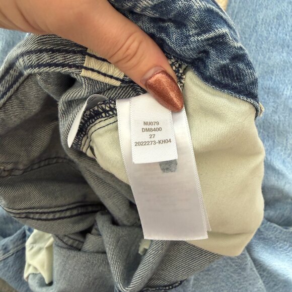 Madewell Curvy Superwide-Leg Jeans in Billings Wash: Airy Denim Edition (27) - Picture 11 of 12